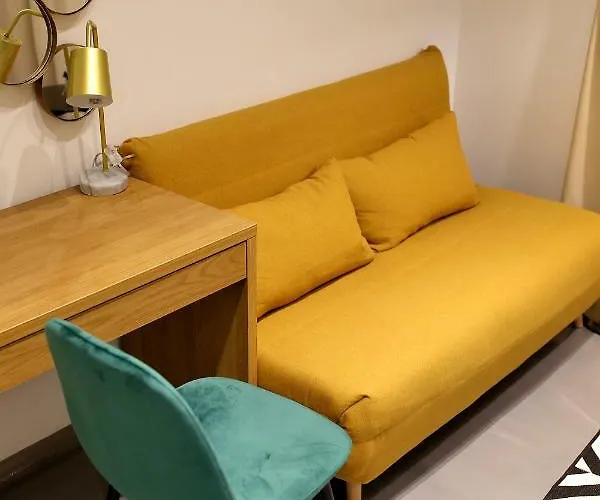 White Zadar345 Zadar